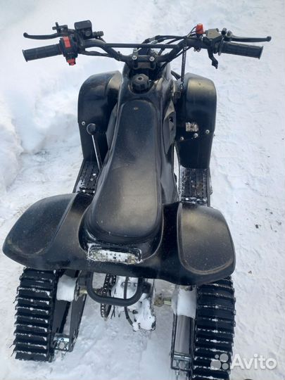 Детский квадроцикл,снегоход