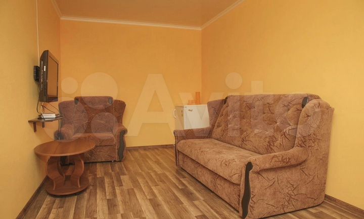 Комната 36 м², 1/2 эт.