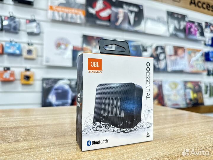 Колонка JBL GO Essential