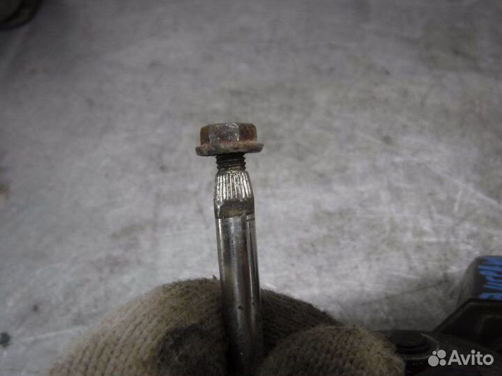 Мотор стеклоочистителя задний Geely Emgrand FE2