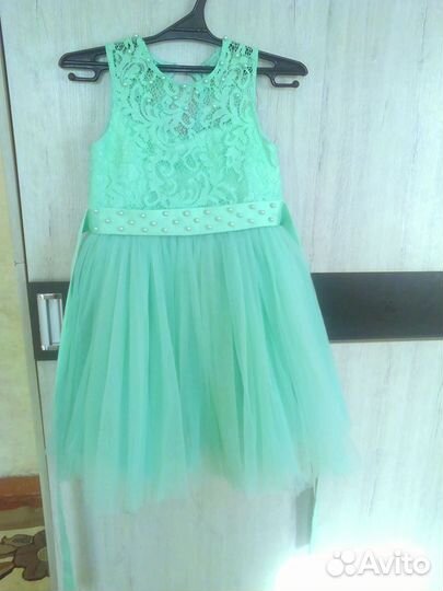 Нарядное платье