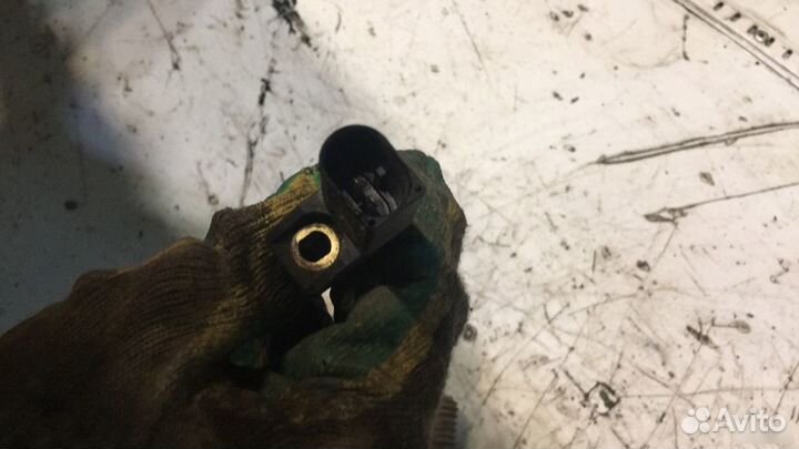 Датчик коленвала mercedes benz w220