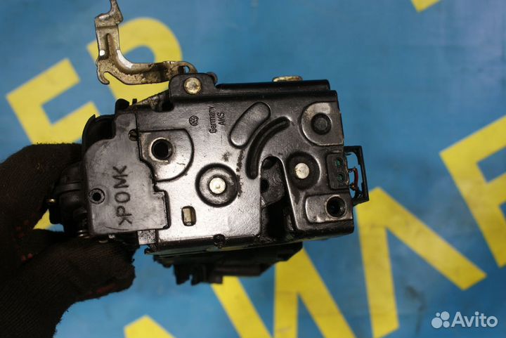 Замок передней правой двери Volkswagen passat b5