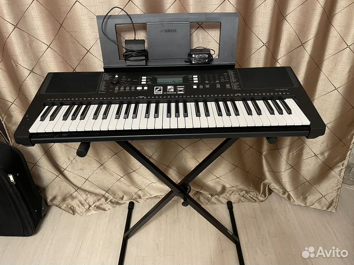 Синтезатор Yamaha psr e373