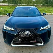 Lexus UX 2.0 CVT, 2019, 100 650 км, с пробегом, цена 3 050 000 руб.