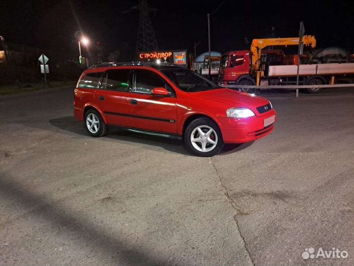 Opel Zafira 1.6 МТ, 2004, 120 000 км