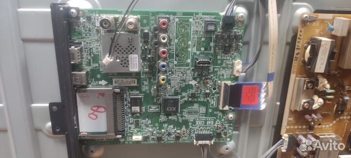 LG 49LF550V