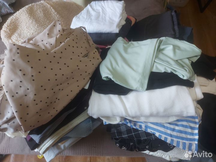 Вещи пакетом 40 42 44