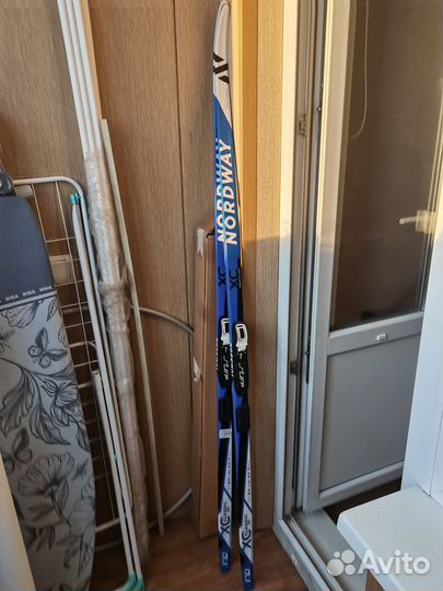 Лыжи беговые с ботинками бу