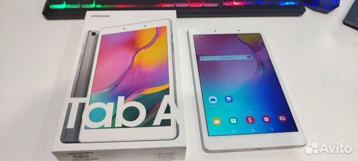 Планшет Samsung Galaxy Tab A 8.0 (2019)