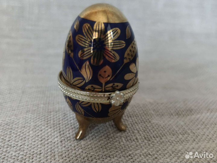 Яйцо сувенир