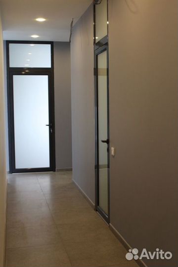 Дверь входная алюминиевая