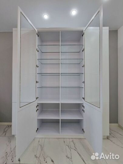 Встроенный шкаф