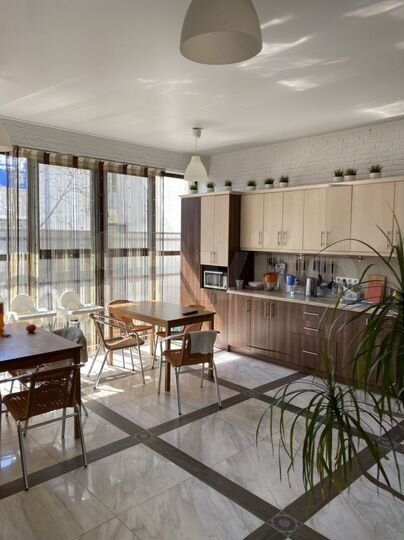 Комната 20 м² в 5-к., 3/5 эт.