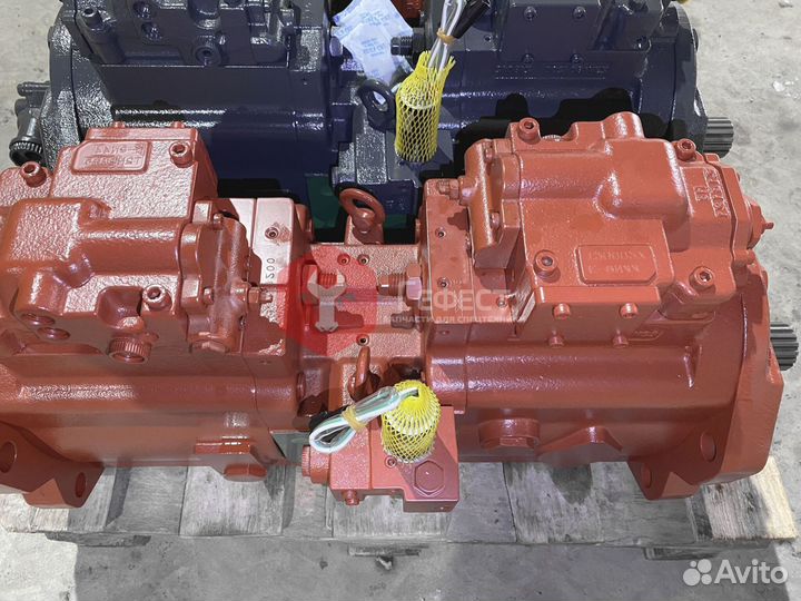 Основной насос Hyundai R520LC-9S