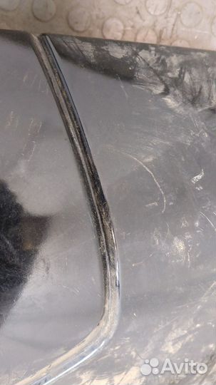 Клык бампера правый задний Mitsubishi Pajero