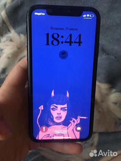 Телефон iPhone хр