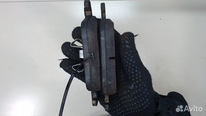 Колодки тормозные Audi Q3, 2012