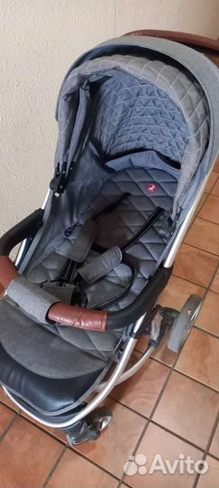 Прогулочная коляска carrello