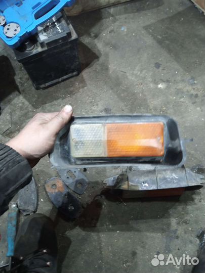 Надфарники на ниву 2121