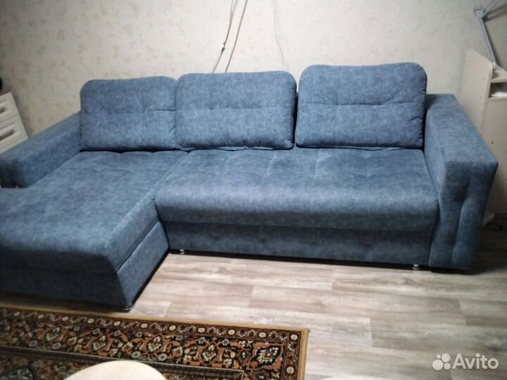 Стенка в гостиную