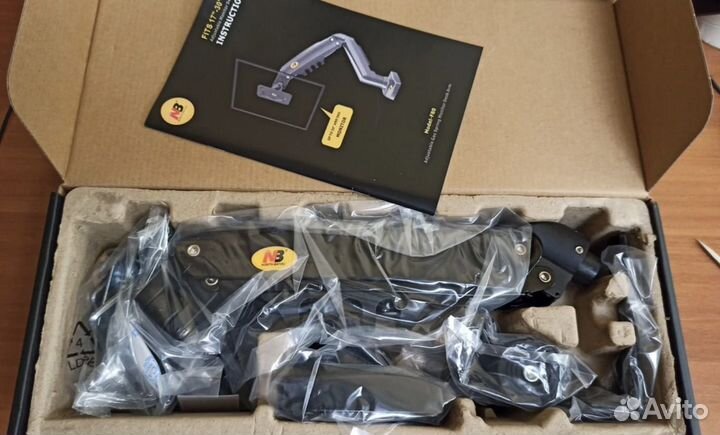 Кронштейн для монитора