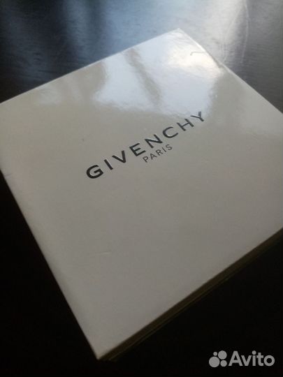 Браслет женский givenchy