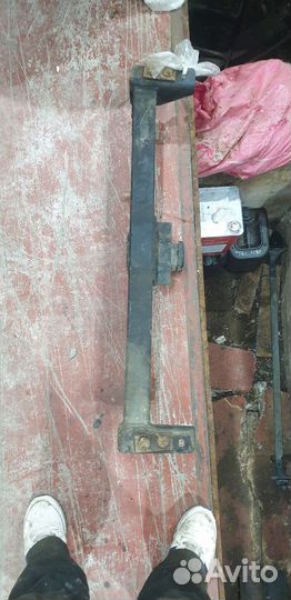 Подрамник фаркоп на Pajero