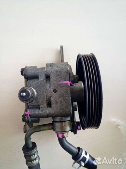 Насос гур mazda