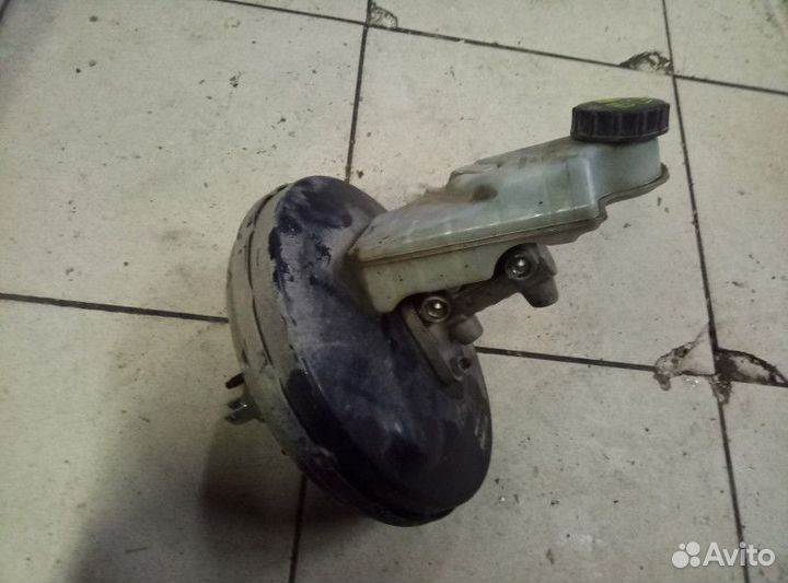 Усилитель тормозов вакуумный Ford Focus 2 2005-200