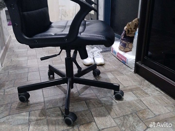 Компьютерное кресло бу