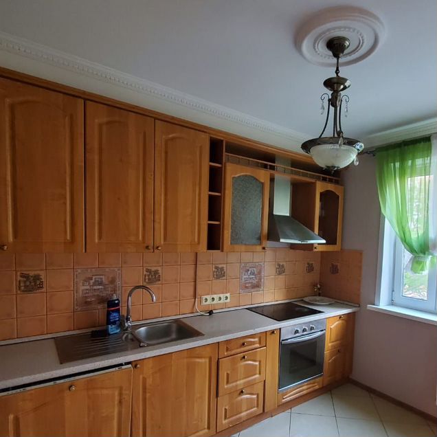 2-к. квартира, 54 м², 3/17 эт.