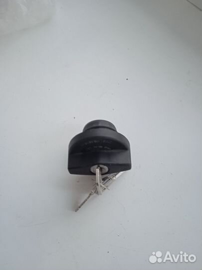 Пробка бензобака с замком на ваз