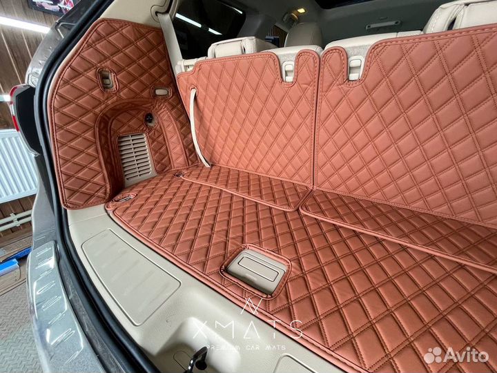 3D Коврики в багажник для Nissan Pathfinder 4