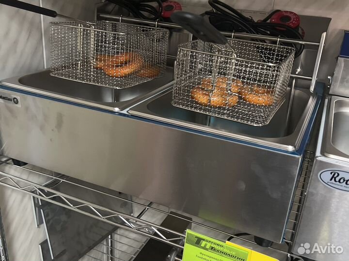 Фритюрница новая