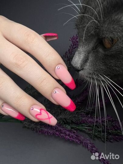 Маникюр, педикюр, коррекция бровей