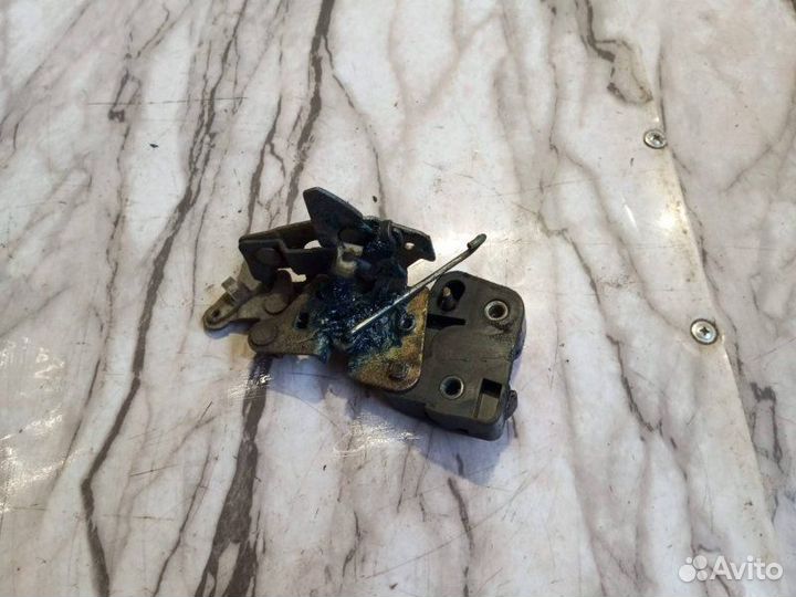 Замок двери передний правый Иж 2126 (Ода) 2004