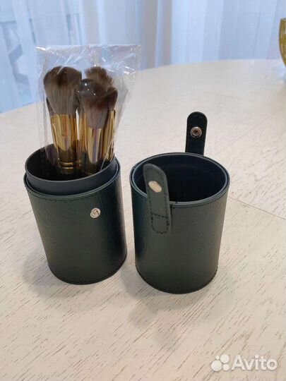 Кисти профессиональные для макияжа в тубусе опт