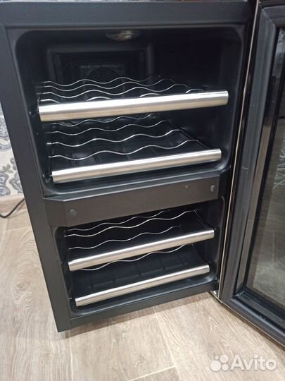 Винный шкаф Kitfort кт-2405