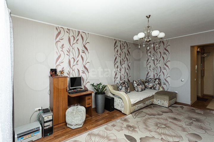 2-к. квартира, 57 м², 9/9 эт.