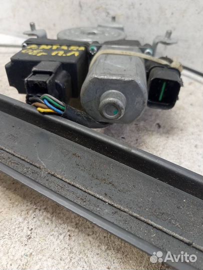 Стеклоподъемник электрический передний левый 48092