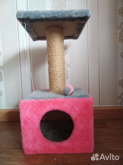 Домик для кошки с когтеточкой