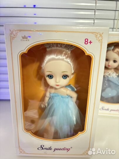 Кукла шарнирная Crown (в стиле фарфоровой куклы)