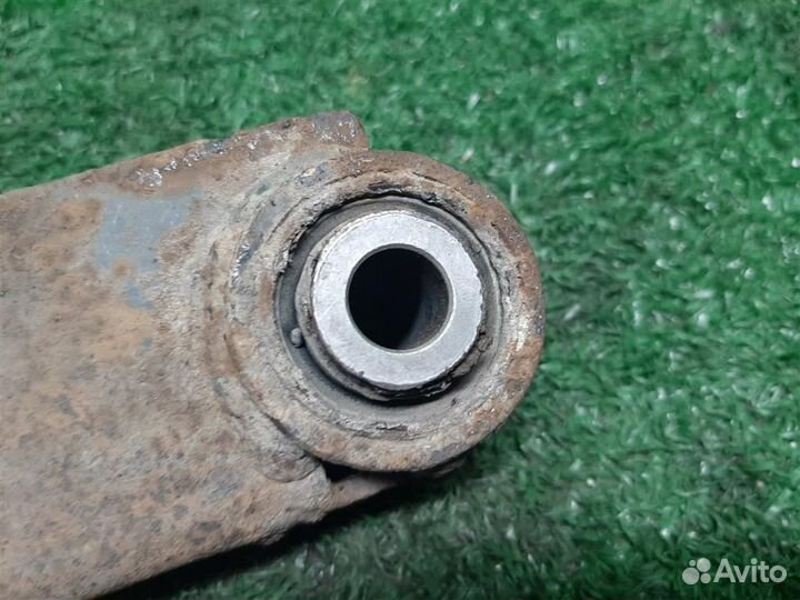 Рычаг задний поперечный правый Subaru Forester SH