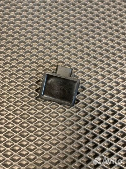 Реле топливного насоса Bmw X7 G07 B58B30N 2020