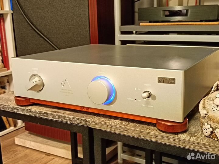 Усилитель Spec RSA-V1 Japan Hi-End