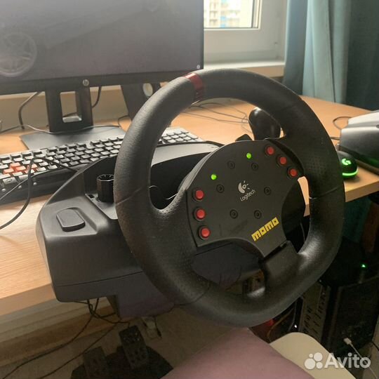 Руль logitech momo racing