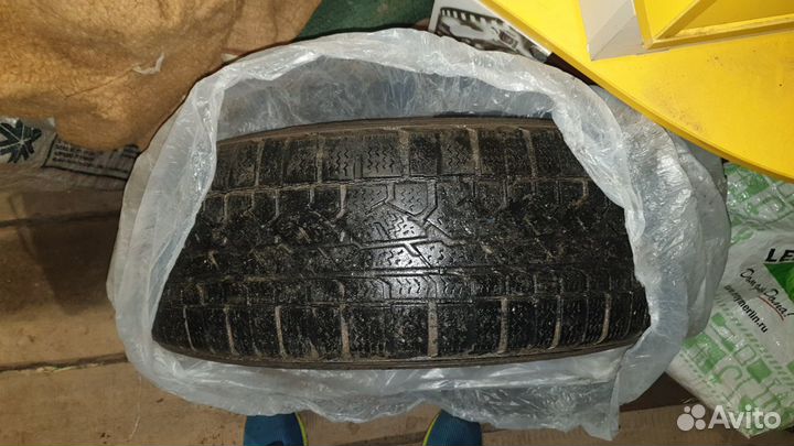 Kumho I'Zen RV ASYMMETRIC 235/65 R17 108H