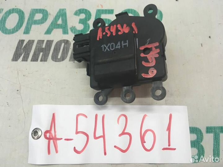 Моторчик заслонки печки для Mazda 6 2007-2012г