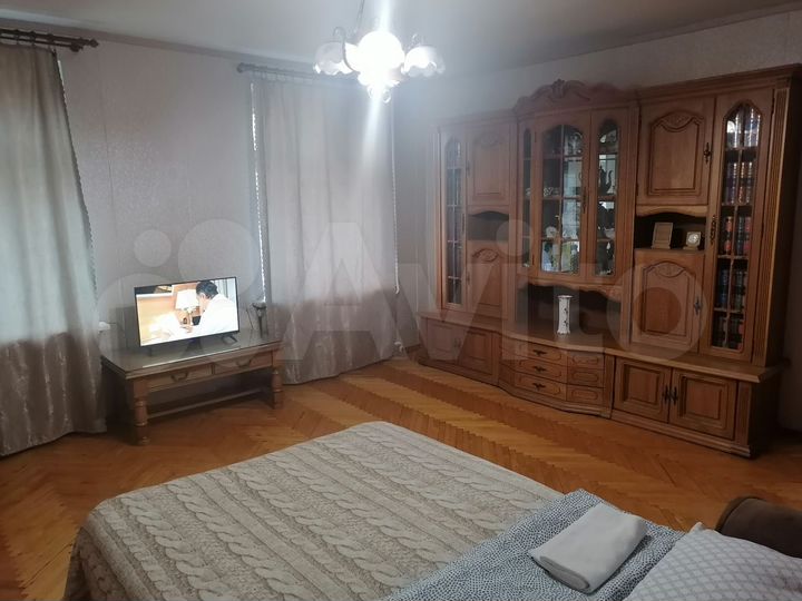 2-к. квартира, 56 м², 4/5 эт.